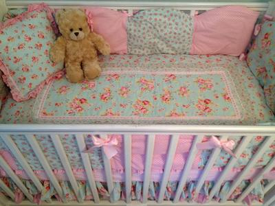 DIY Homemade Shabby Chic Baby Crib Bedding with Pink Roses 